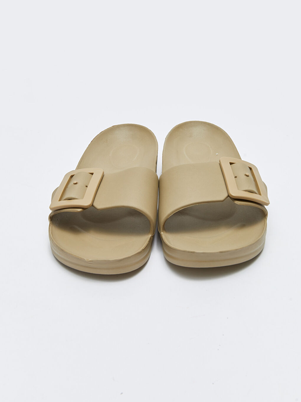 Bej Tek Bantlı Toka Detaylı Kadın Terlik-2