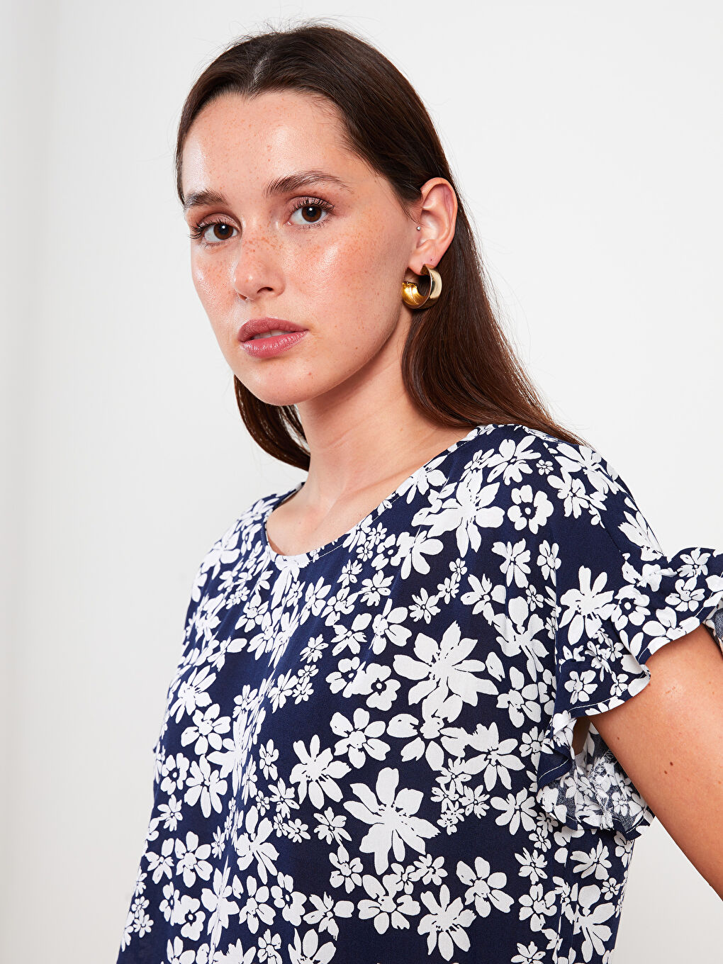 Crew Neck Floral Short Sleeve Viscose Women's Blouse-2