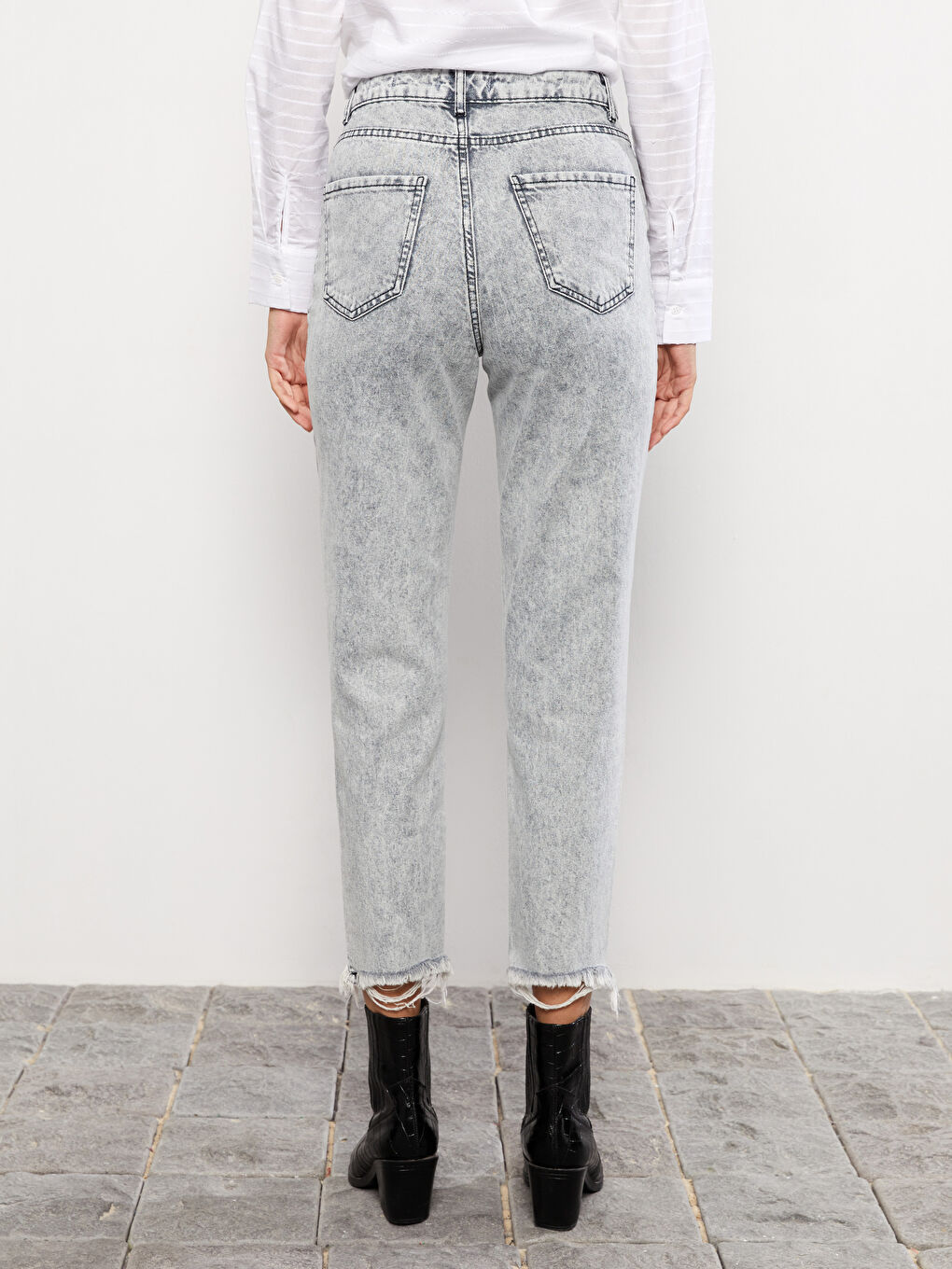 High Waist Mom Fit Women's Jeans-4