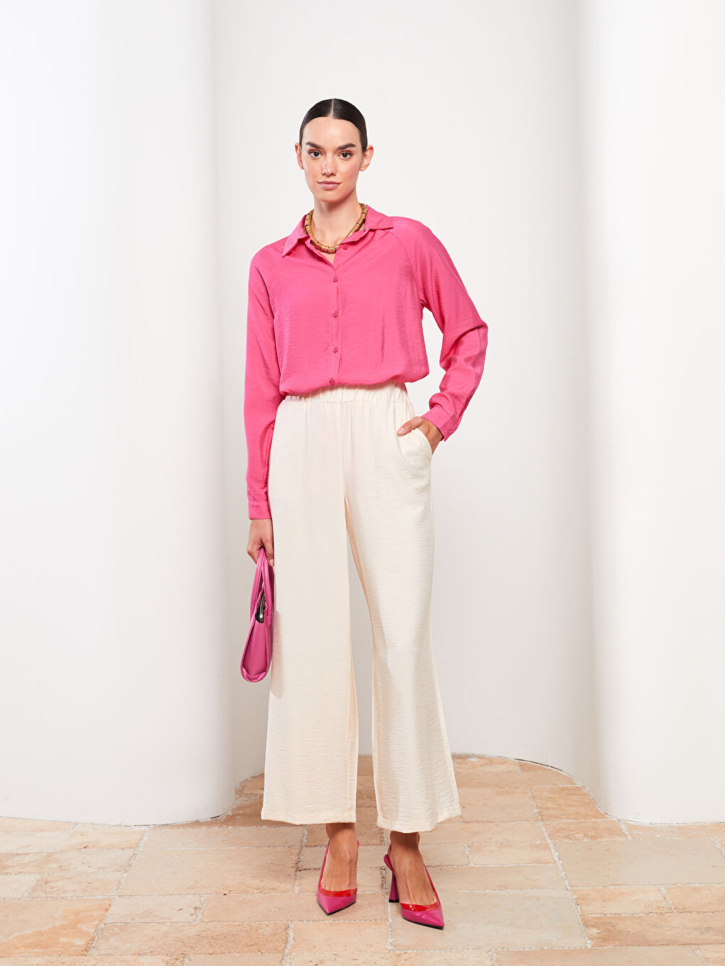 Ekru Kadın Standart Fit Düz Pantolon-1