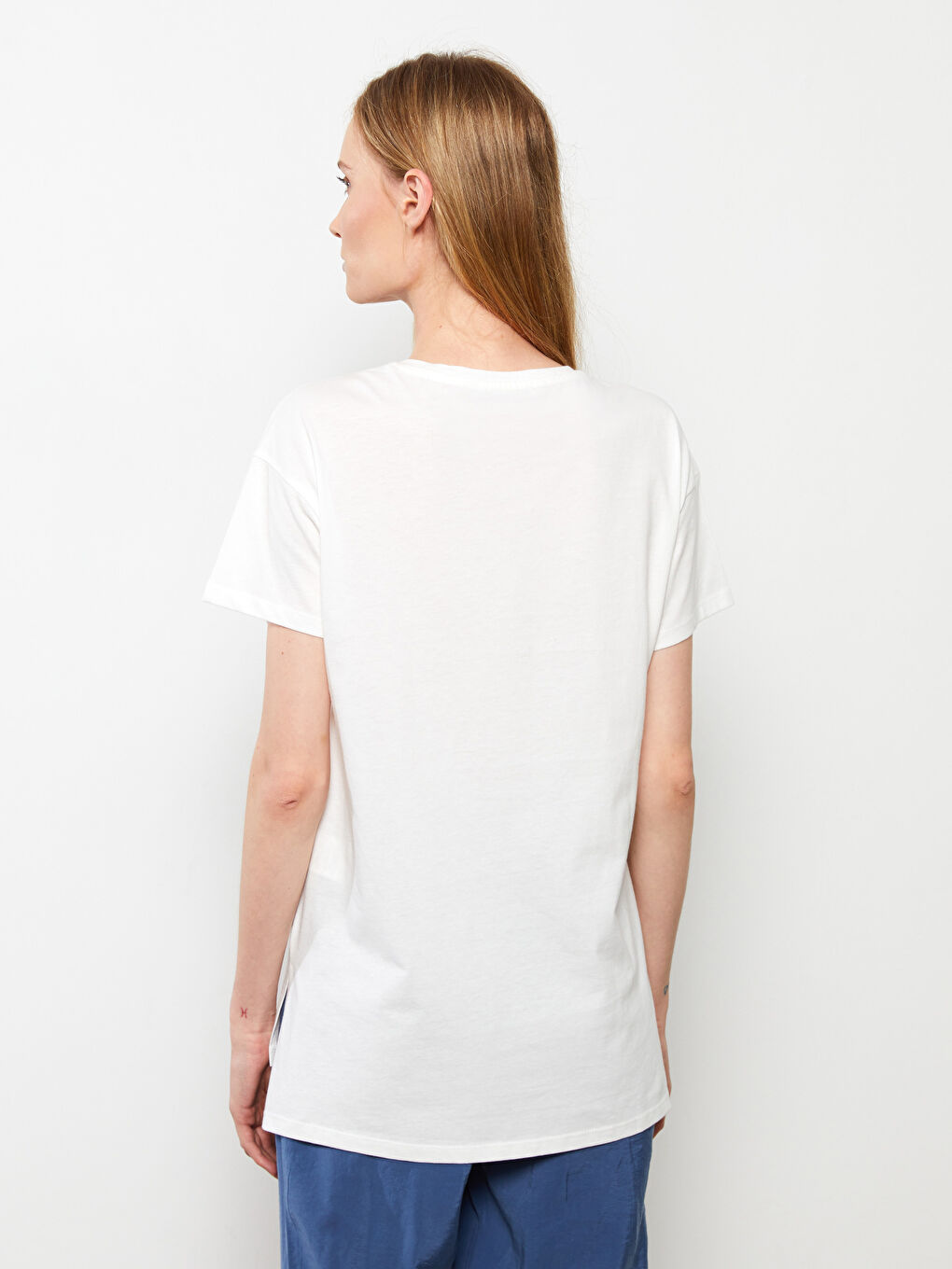 Ekru Bisiklet Yaka Baskılı Kısa Kollu Pamuklu Kadın Tişört-4