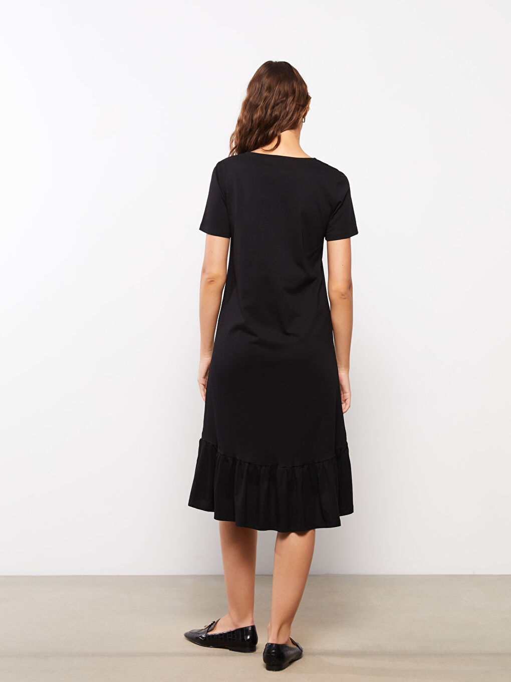 Haljina za Žene od Pamuka sa Okruglim Izrezom, Vezenim Detaljima i Kratkim Rukavima-4