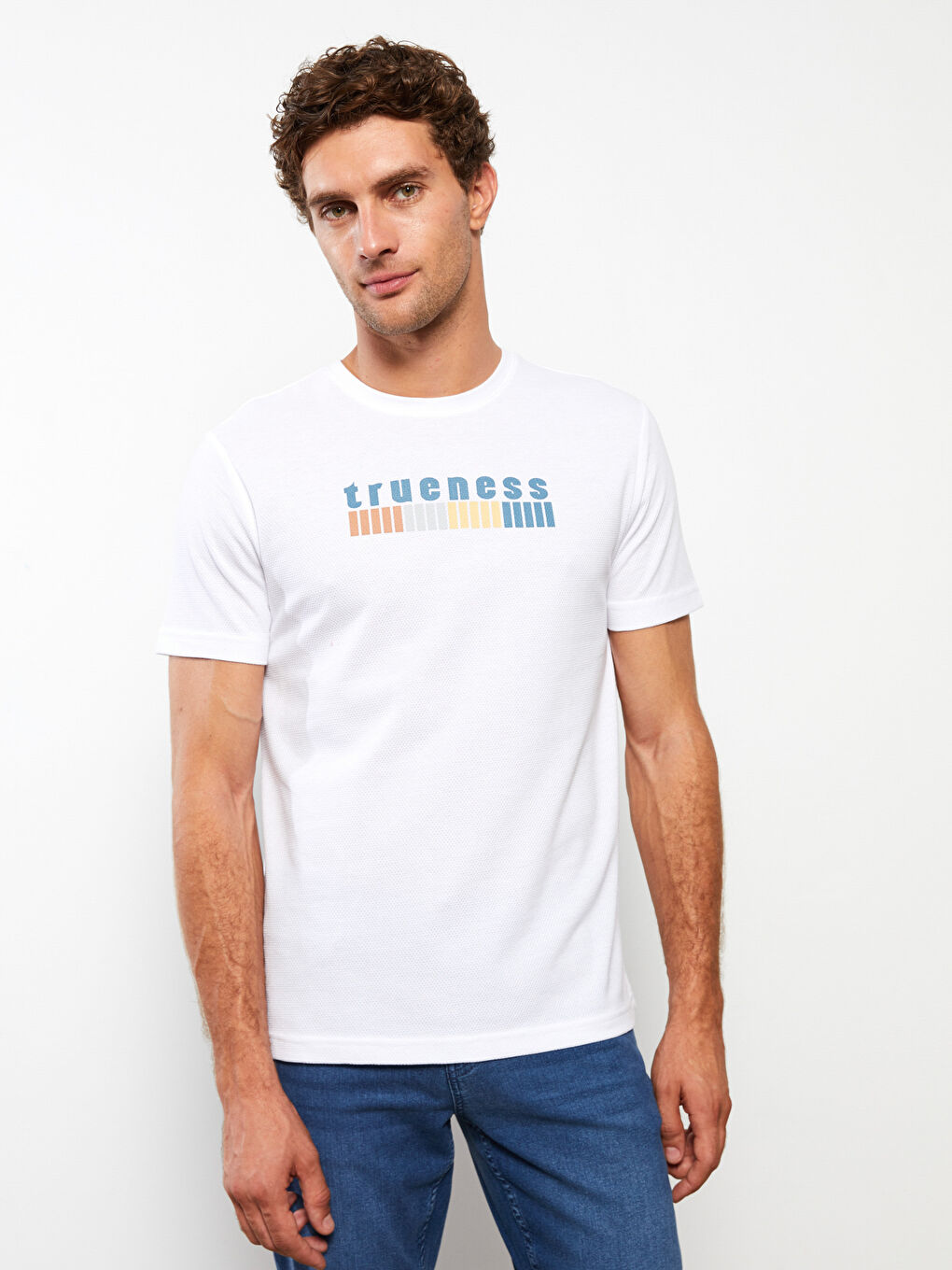 Ekru Bisiklet Yaka Kısa Kollu Baskılı Erkek Tişört