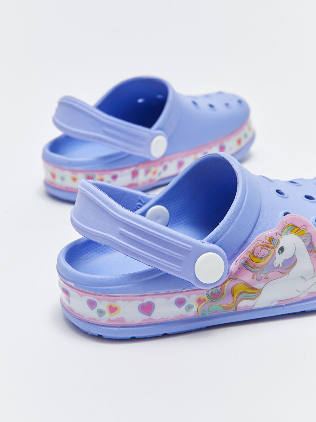 Lila Patch Detaylı Önü Kapalı Kız Çocuk Plaj Sandaleti-4