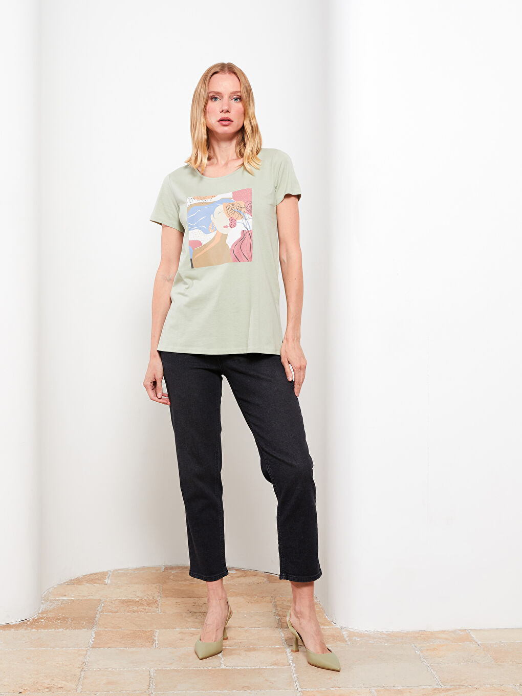 Yeşil Bisiklet Yaka Baskılı Kısa Kollu Pamuklu Kadın Tişört-2