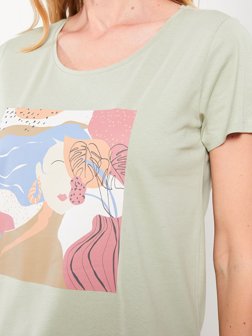 Yeşil Bisiklet Yaka Baskılı Kısa Kollu Pamuklu Kadın Tişört-3