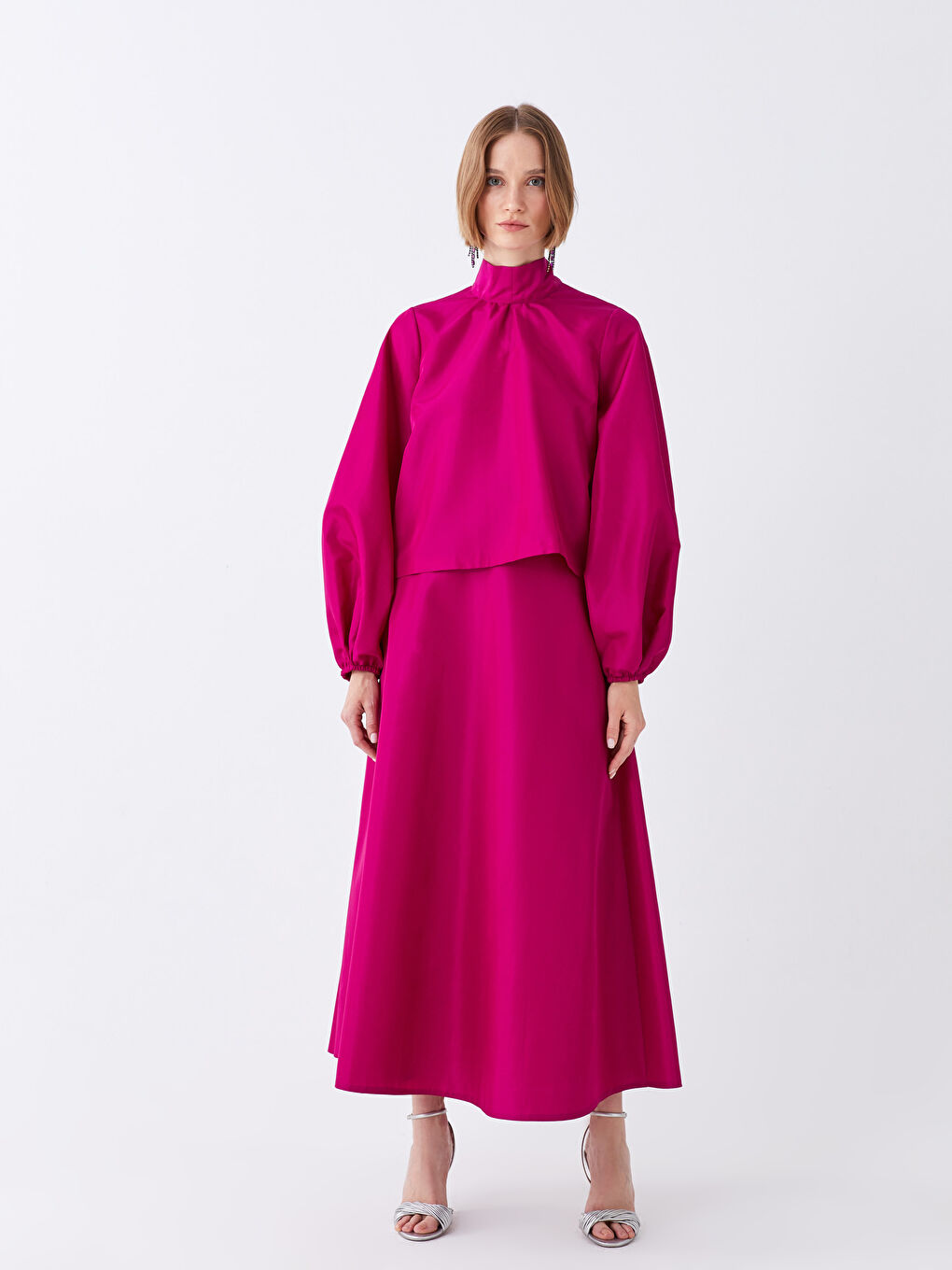 Fuşya Dik Yaka Düz Balon Kollu Kadın Abiye Bluz-2
