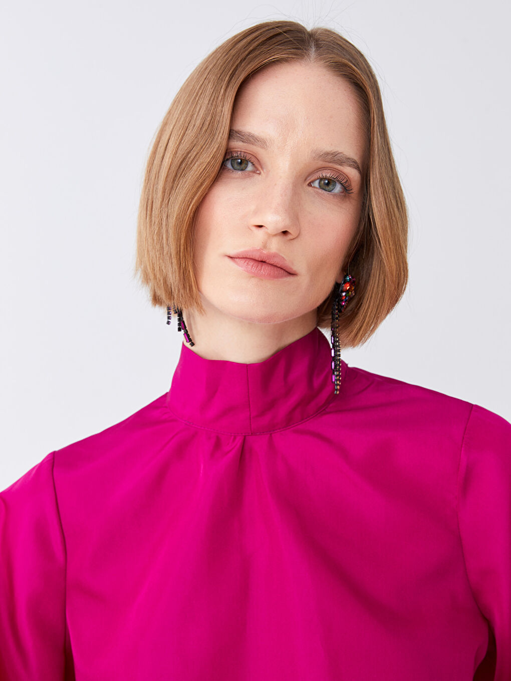 Fuşya Dik Yaka Düz Balon Kollu Kadın Abiye Bluz-4