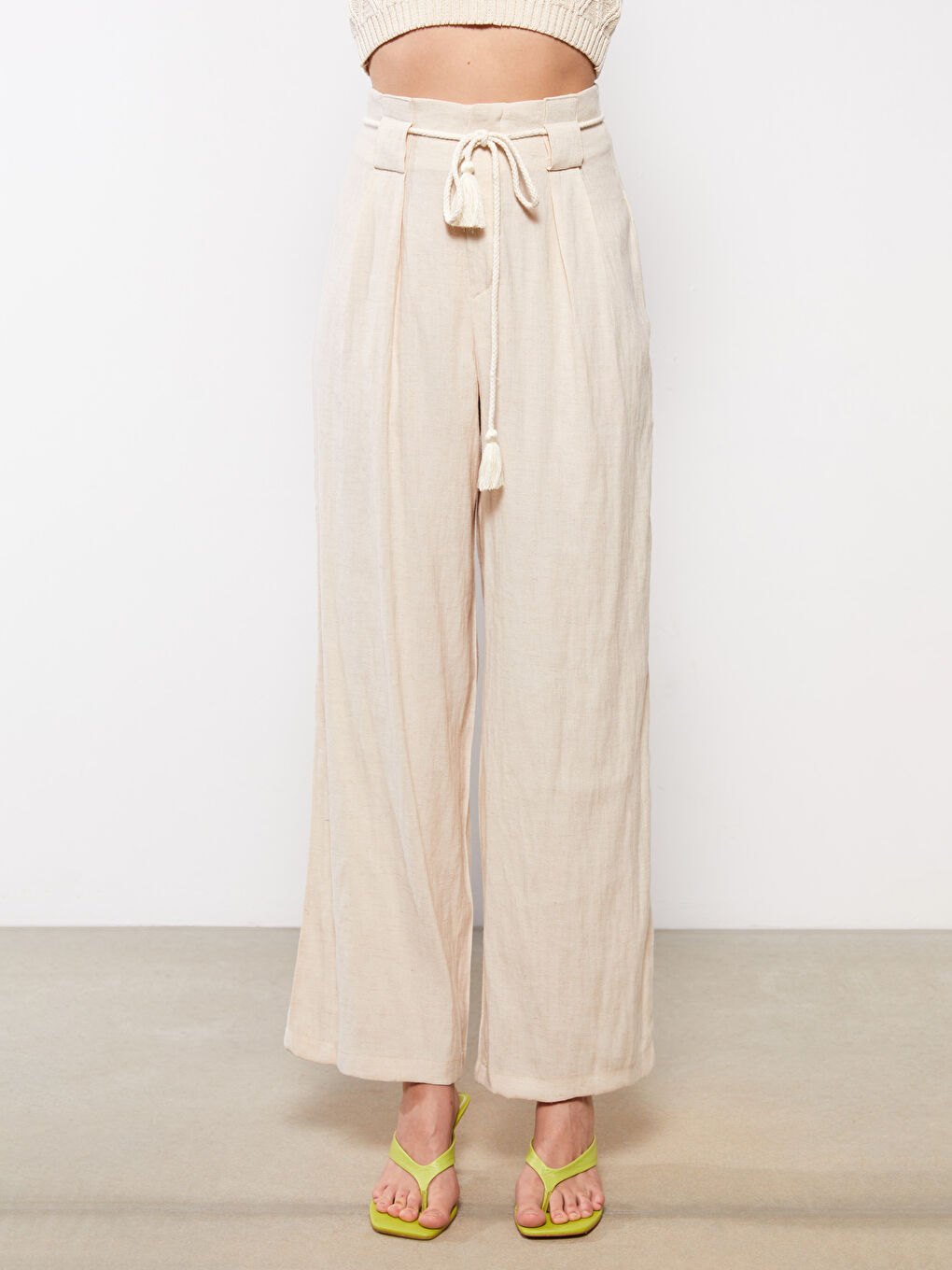 Pantaloni Largi Simpli cu Croială Standard pentru Femei-3