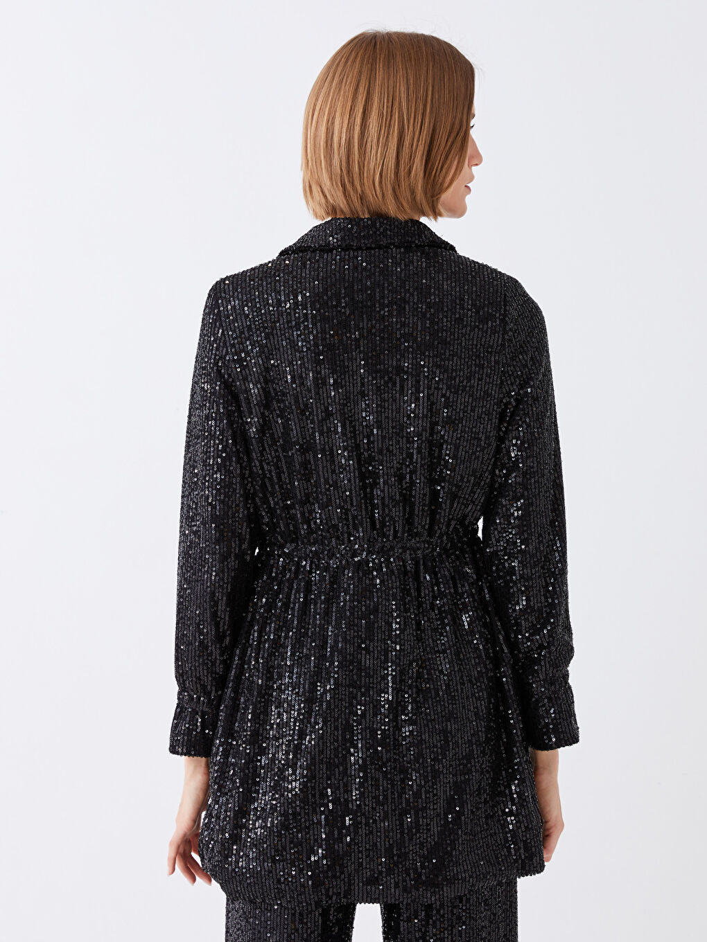 Siyah Önden Düğme Kapamalı Pul Payet İşlemeli Uzun Kollu Kadın Abiye Ceket-4