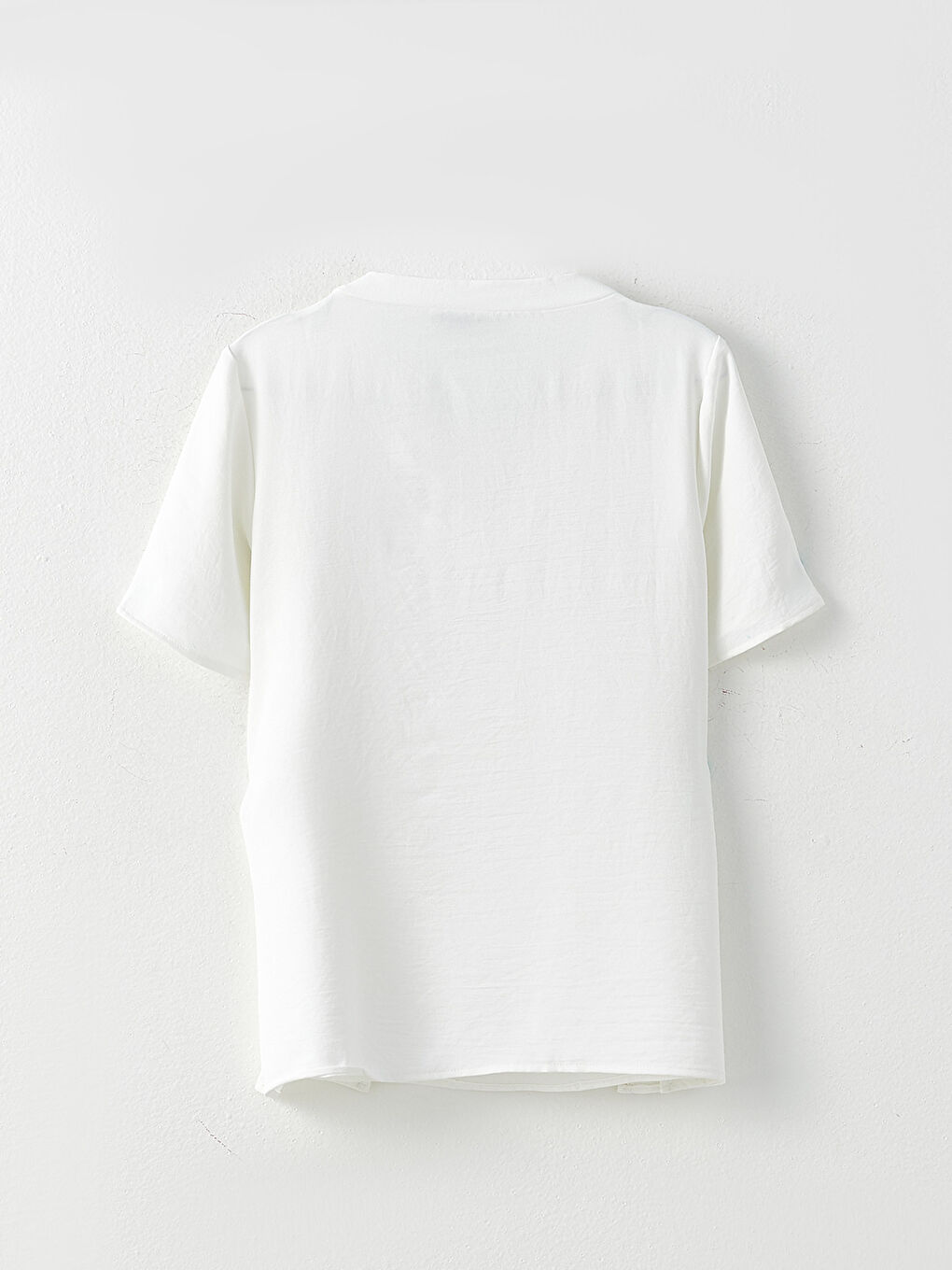 Ekru V Yaka Düz Kısa Kollu Kadın Bluz-6