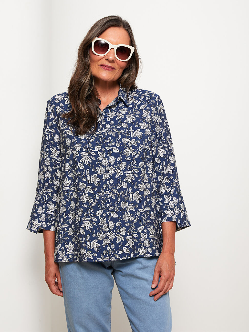 Chemise pour Femmes à Manches Longues Imprimée avec Fermeture à Boutons sur le Devant-1