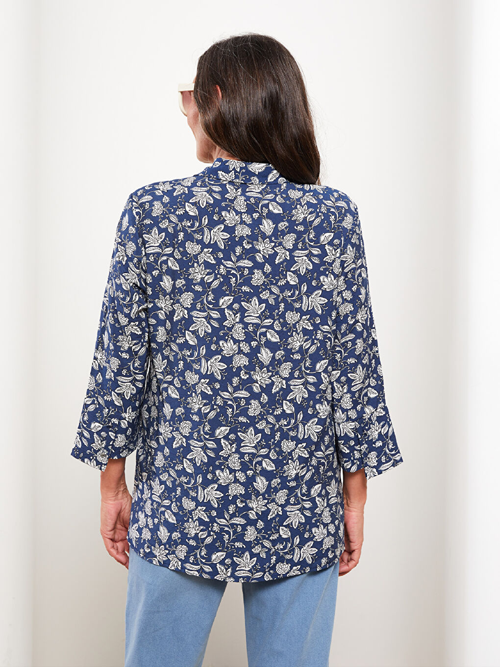 Chemise pour Femmes à Manches Longues Imprimée avec Fermeture à Boutons sur le Devant-4