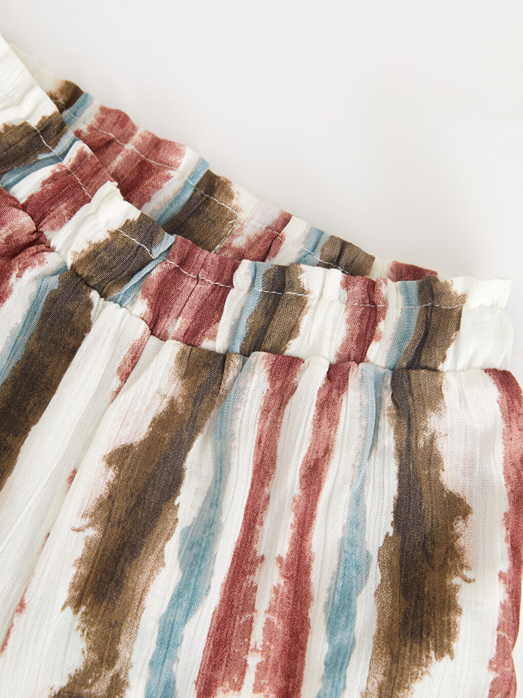 Bej Beli Lastikli Baskılı Kız Bebek Pantolon-1