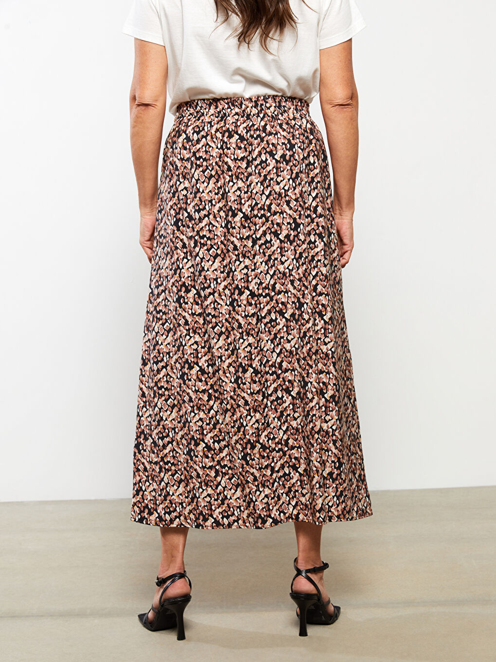 Kahverengi Beli Lastikli Desenli Viskon Kadın Pileli Etek-6
