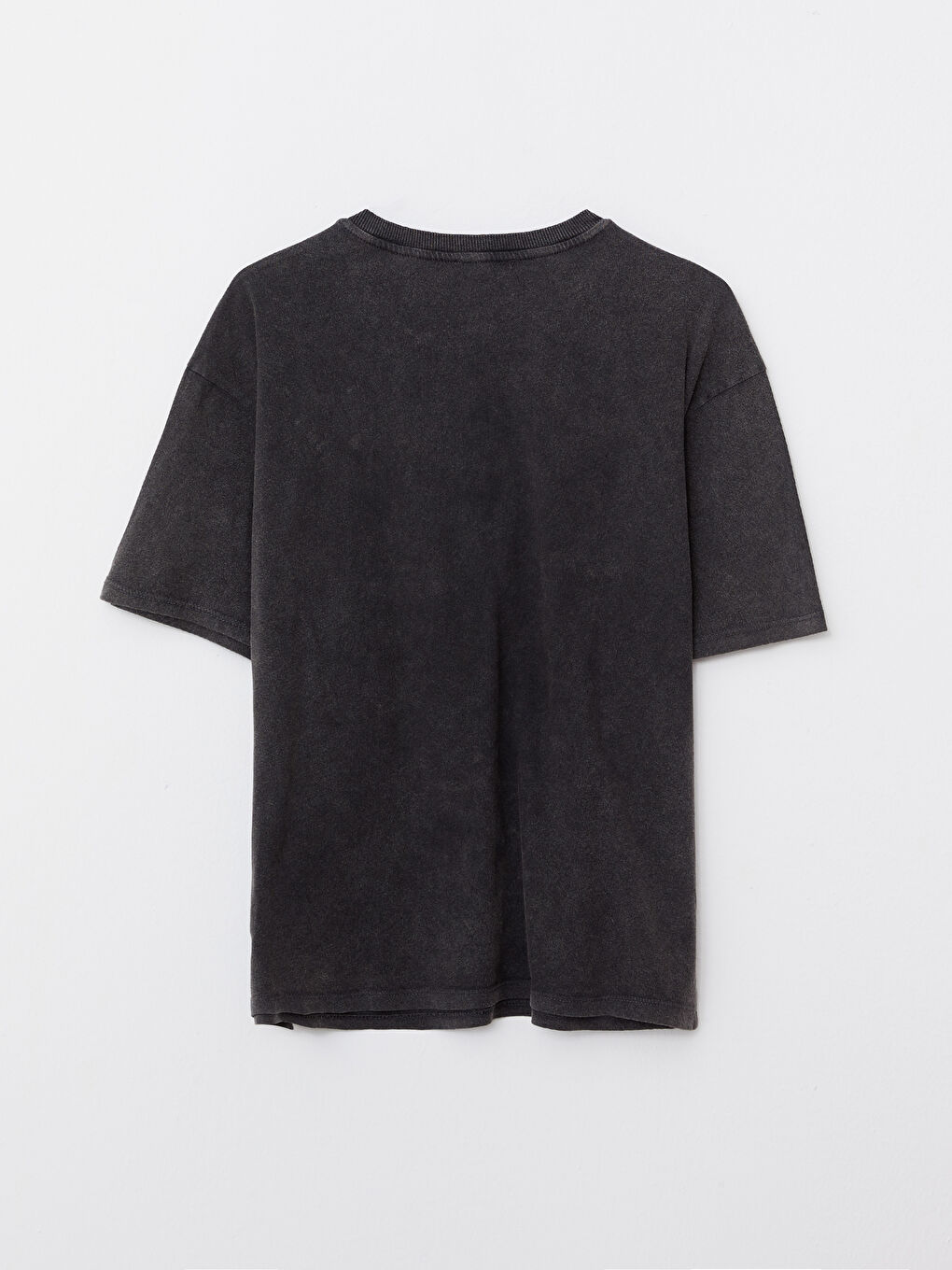 Siyah Bisiklet Yaka Baskılı Kısa Kollu Pamuklu Kadın Tişört-7