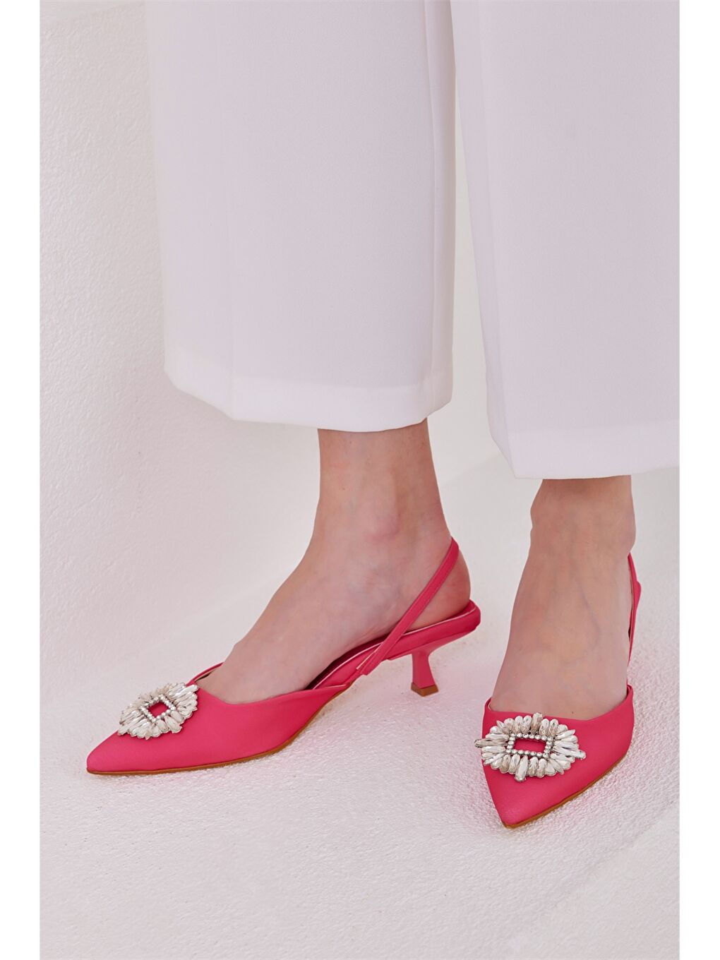 Fuşya Saten Taş Detaylı Kadın Topuklu Ayakkabı-4