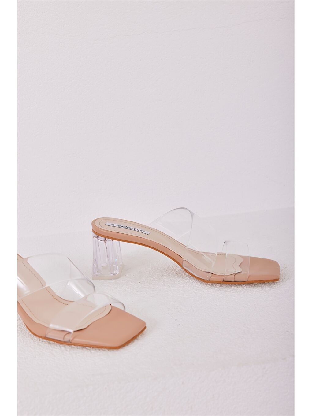 Bej Şeffaf Bantlı Kadın Topuklu Ayakkabı-2