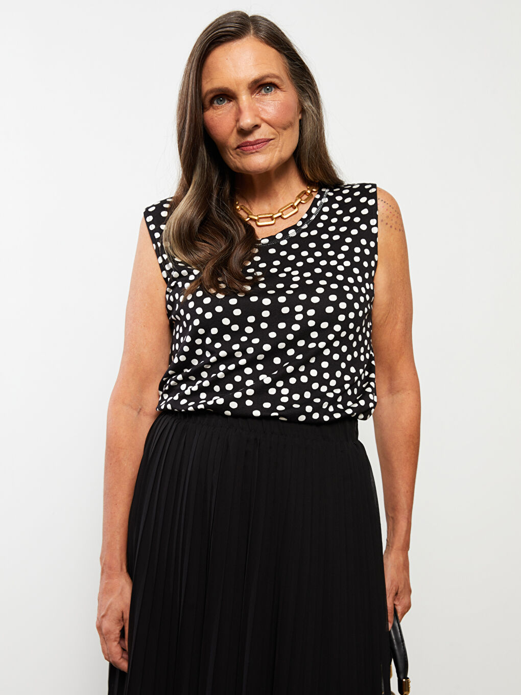 Siyah Bisiklet Yaka Puantiyeli Kadın Atlet