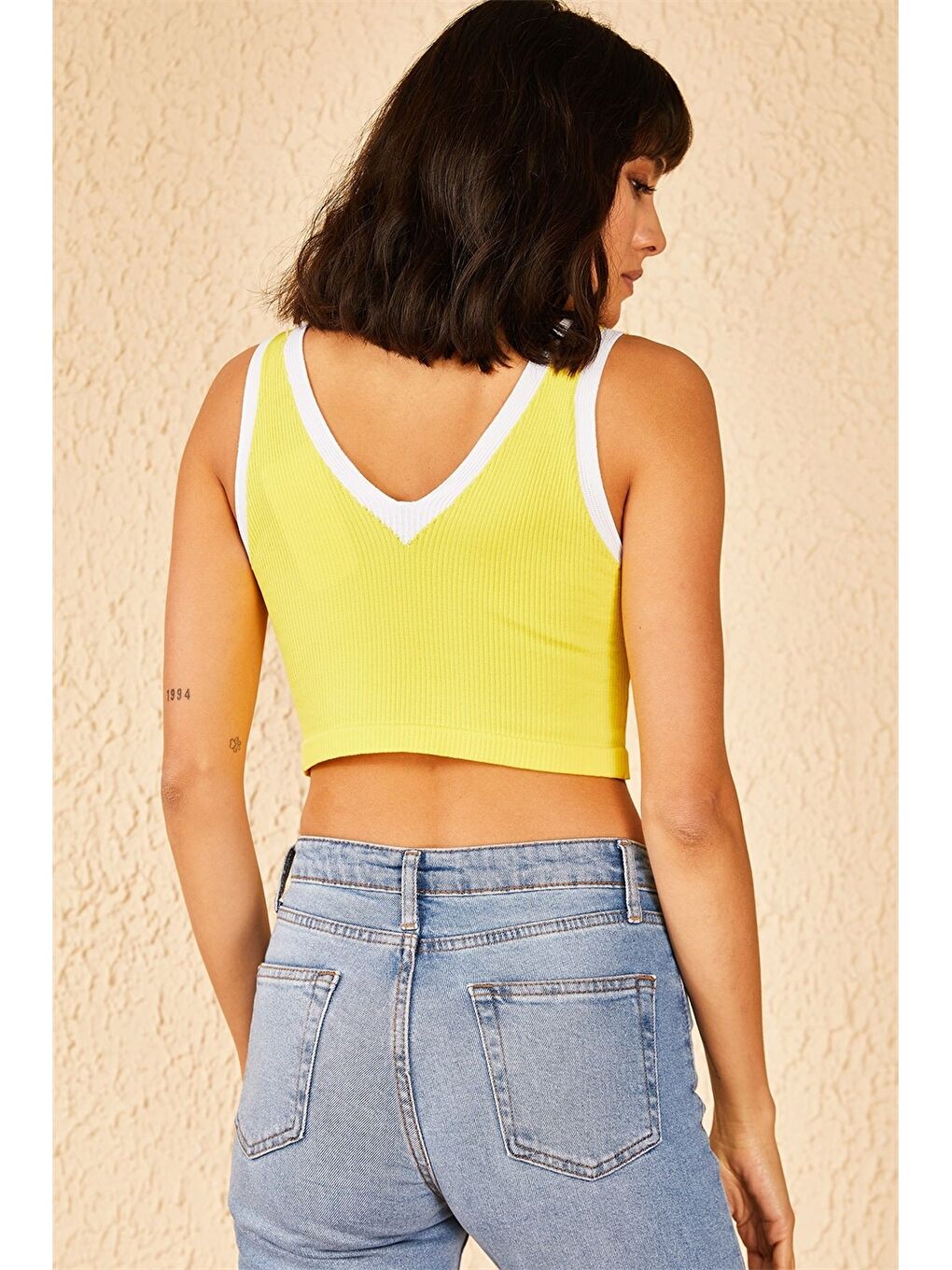 Sarı V Yaka Düz Askılı Triko Kadın Bluz-3