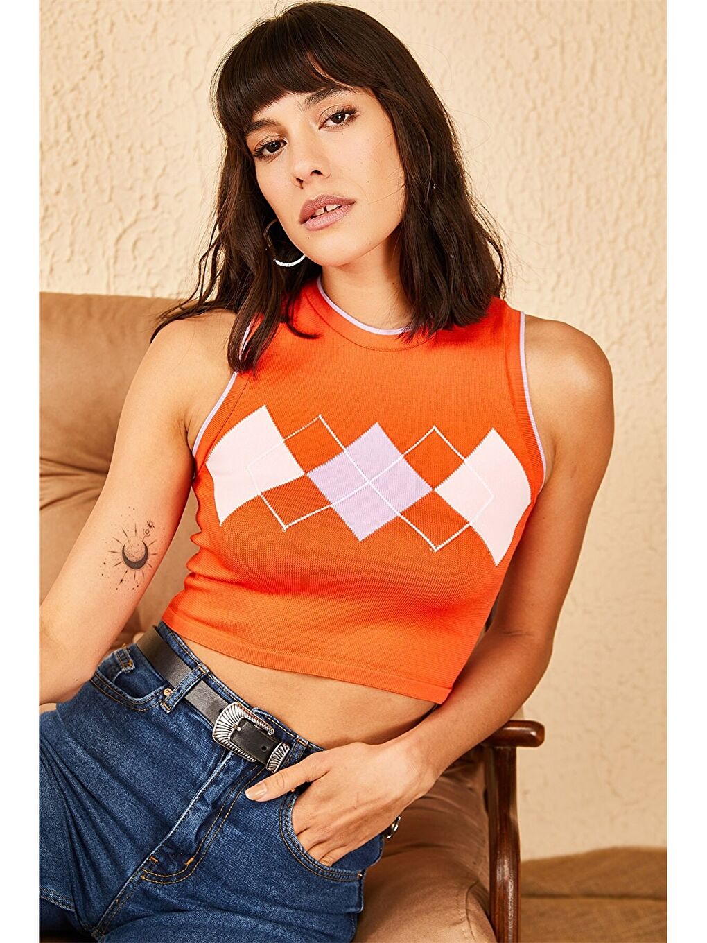 Turuncu Bisiklet Yaka Desenli Crop Triko Kadın Bluz-1