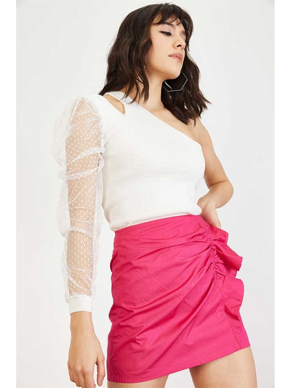 Beyaz Tek Omuz Düz Tül Detaylı Kadın Triko Bluz-3