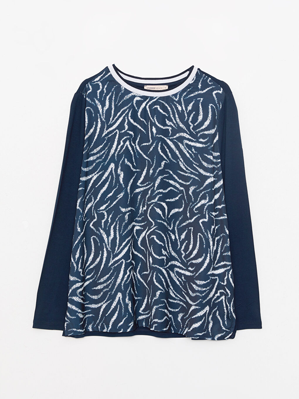 تيشيرت نسائي بأكمام طويلة وياقة دائرية مطبوع-5