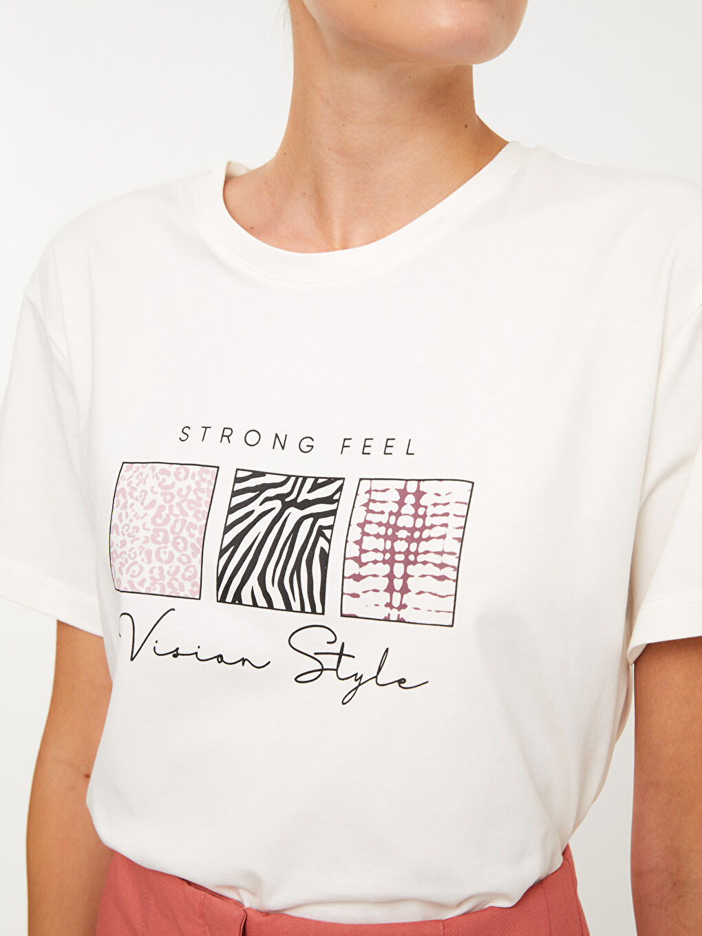 Crew Neck Printed Short Sleeve Cotton Women's T-shirt-3