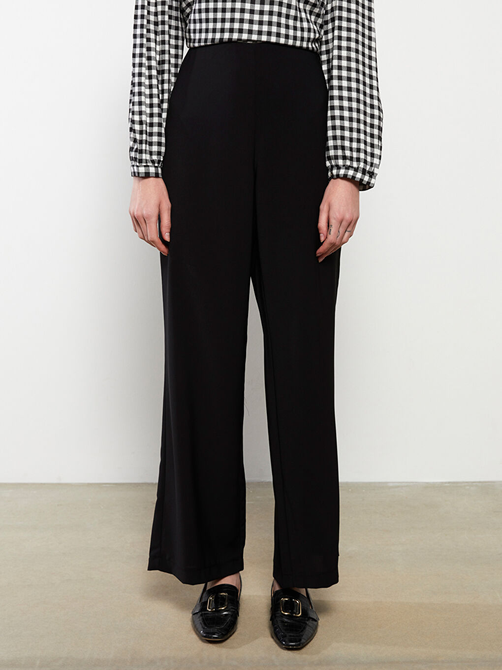 LCWAIKIKI Classic Women's Wide Leg Plain Pants -S2NN40Z8-CVL
