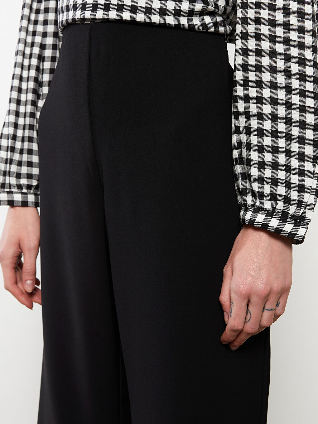 LCWAIKIKI Classic Women's Wide Leg Plain Pants -S2NN40Z8-CVL