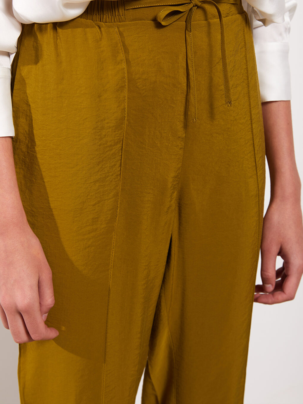 Women's Elastic Waist Plain Trousers-2