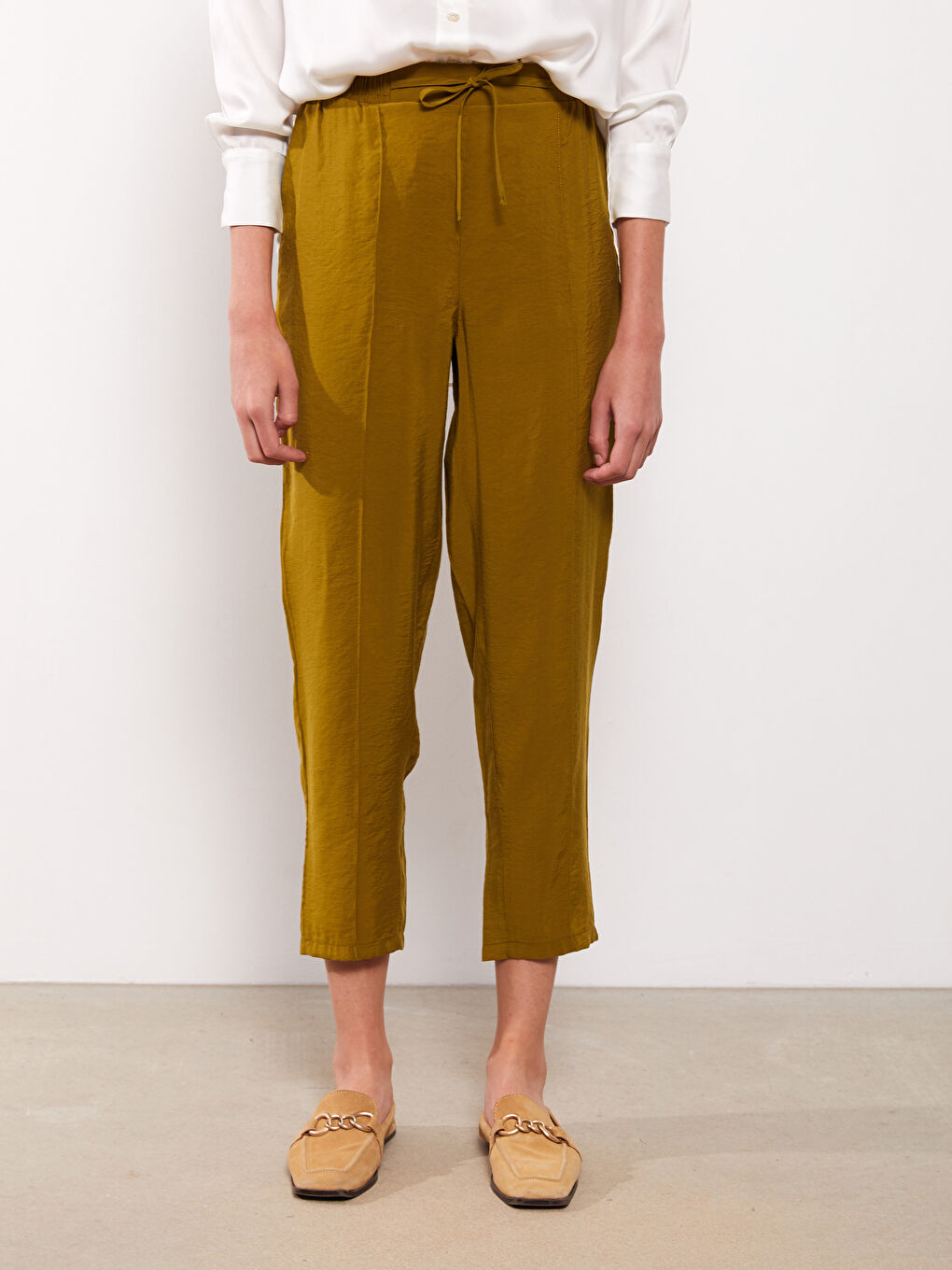 Women's Elastic Waist Plain Trousers-3