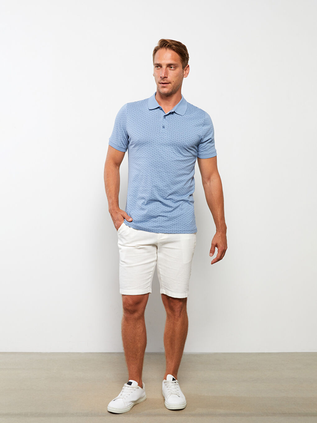 Mavi Polo Yaka Kısa Kollu Desenli Erkek Tişört-2