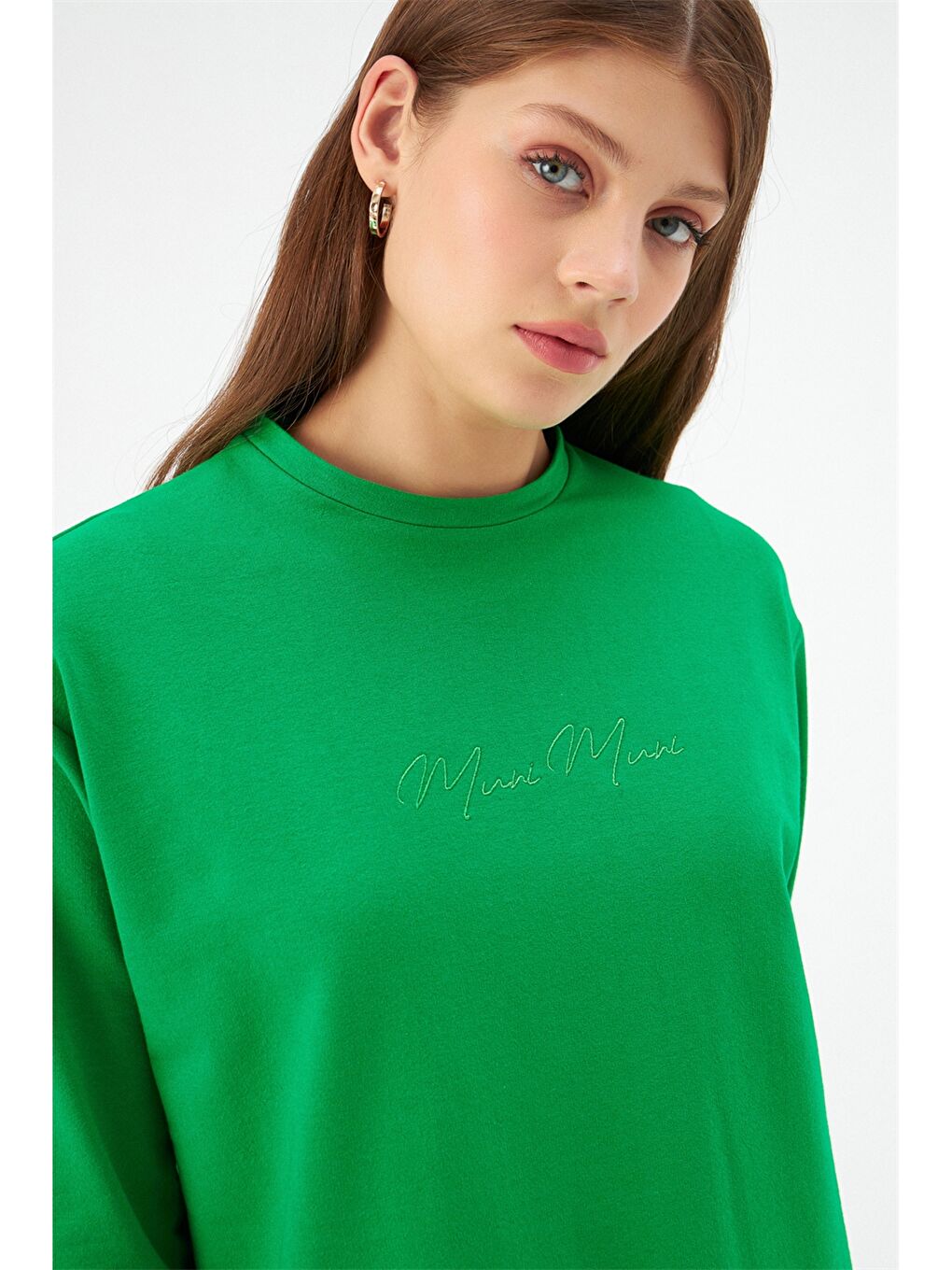 Yeşil Bisiklet Yaka Nakışlı Uzun Kollu Kadın Tunik-2