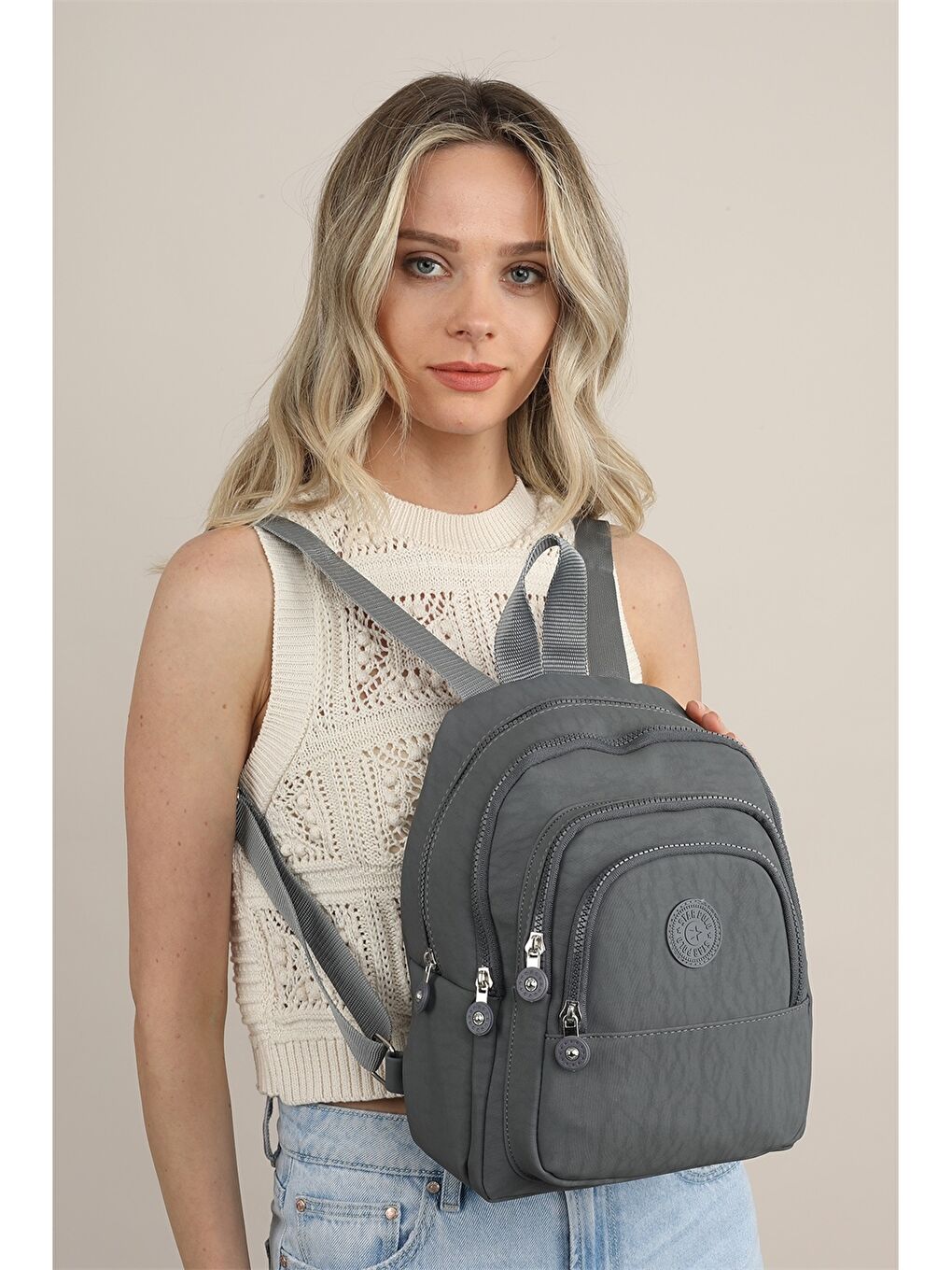 Gri Krinkıl Kumaş Çok Bölmeli Sırt Çantası-2