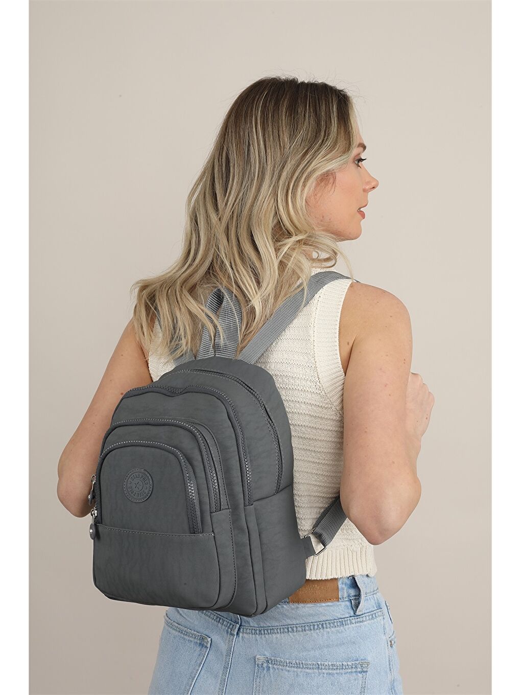 Gri Krinkıl Kumaş Çok Bölmeli Sırt Çantası-4