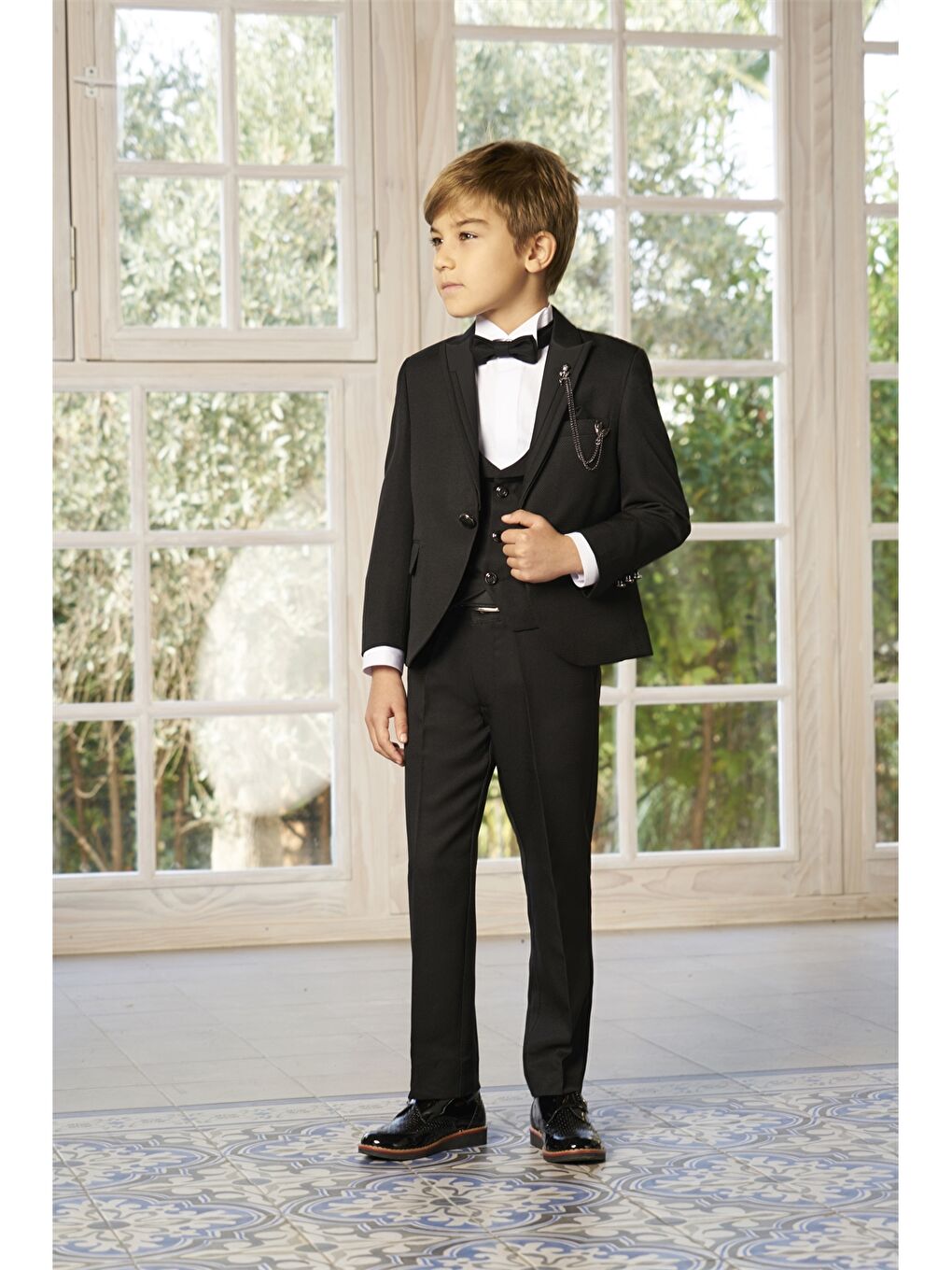 Siyah Erkek Çocuk Takım Elbise