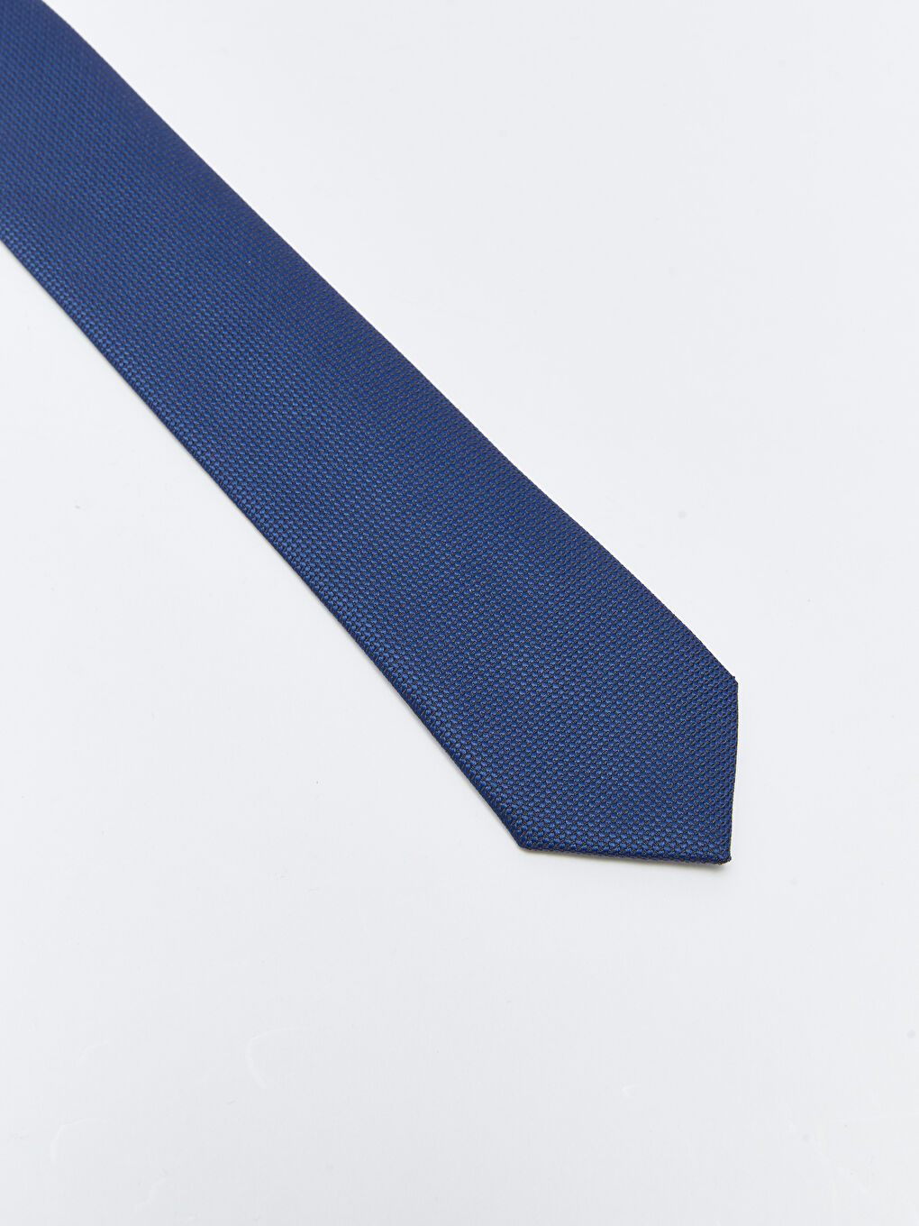 Lacivert Desenli İnce Erkek Kravat-2