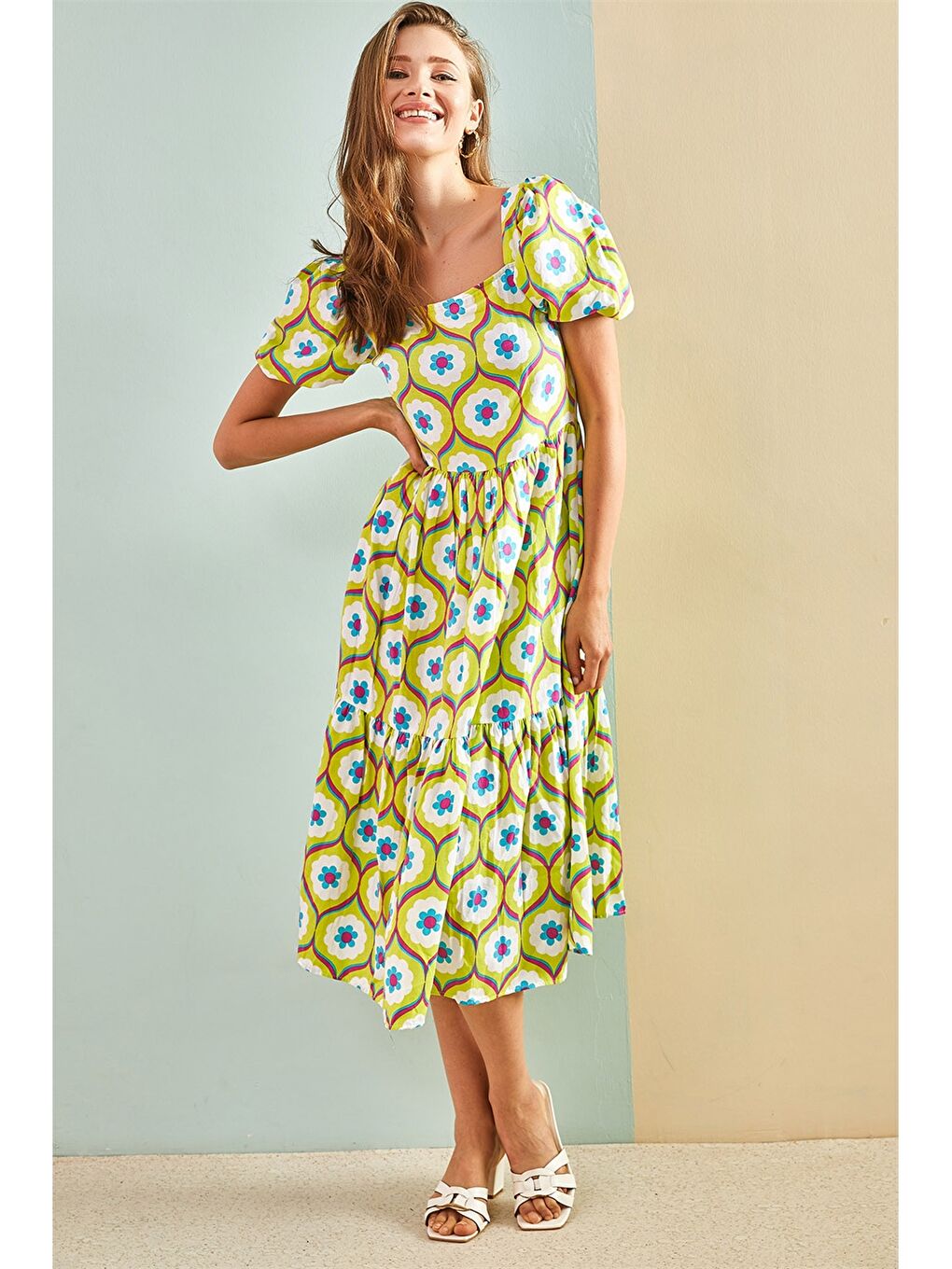 Sarı Kare Yaka Desenli Balon Kollu Kadın Elbise-1