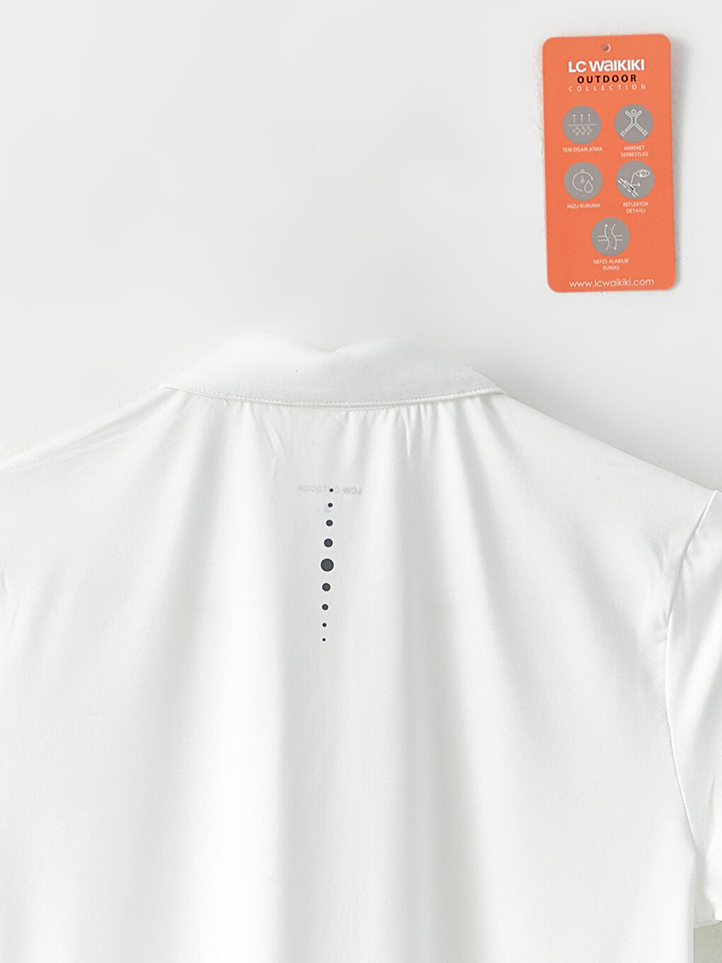 LCW OUTDOOR Beyaz Polo Yaka Reflektör Baskılı Kısa Kollu Kadın Tişört - 8