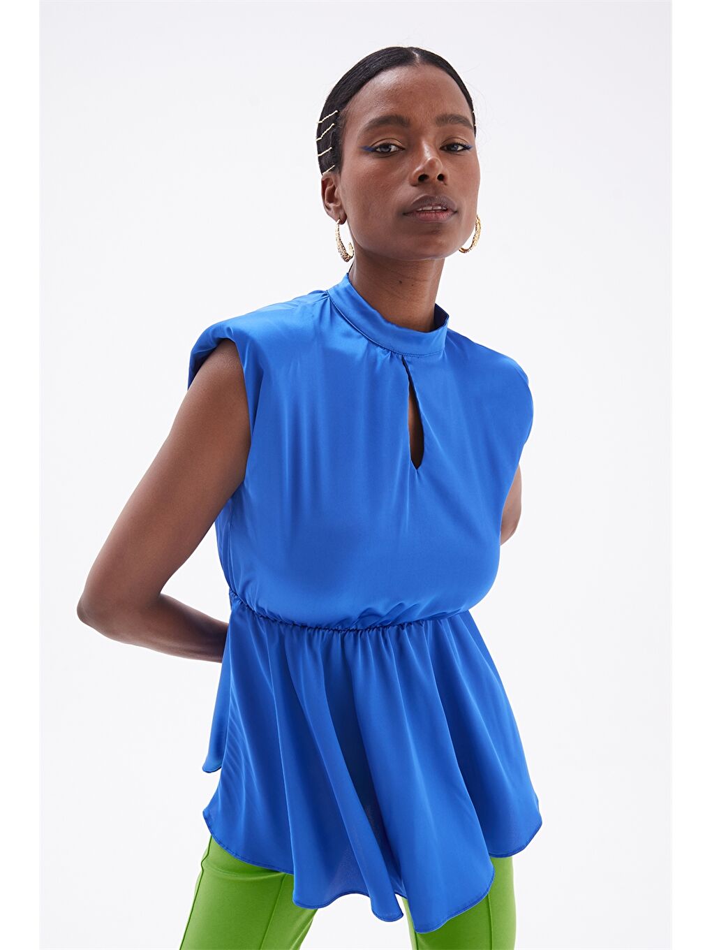 Turuncu Kadın Dik Yaka Düz Kolsuz Bluz-1