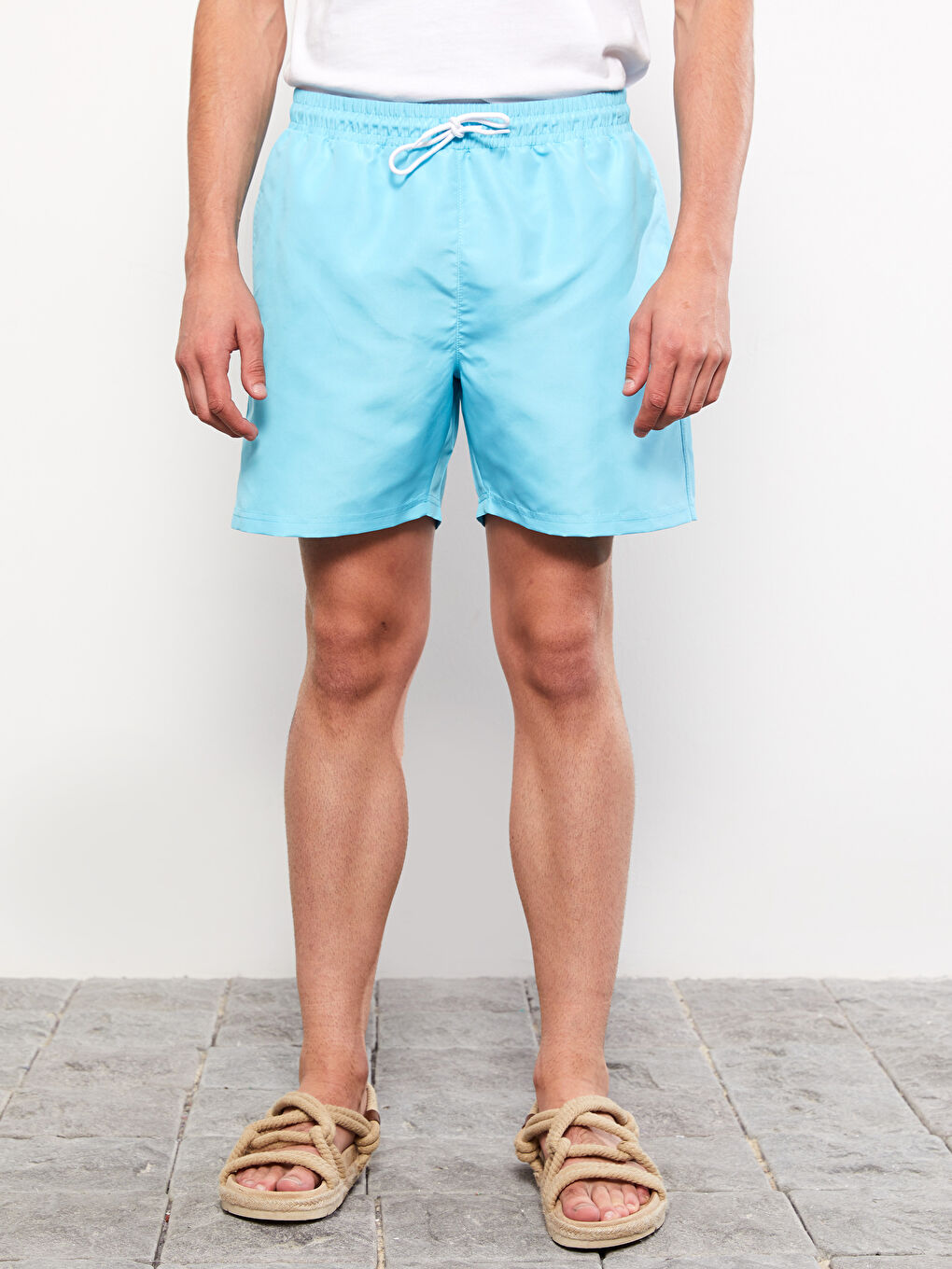 Mavi Kısa Boy Basic Erkek Deniz Şortu-3
