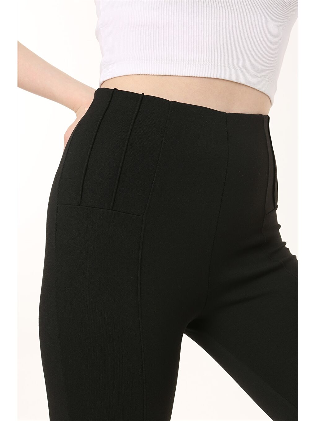 Siyah Beli Lastikli Düz Dikiş Detaylı Kadın Tayt-2