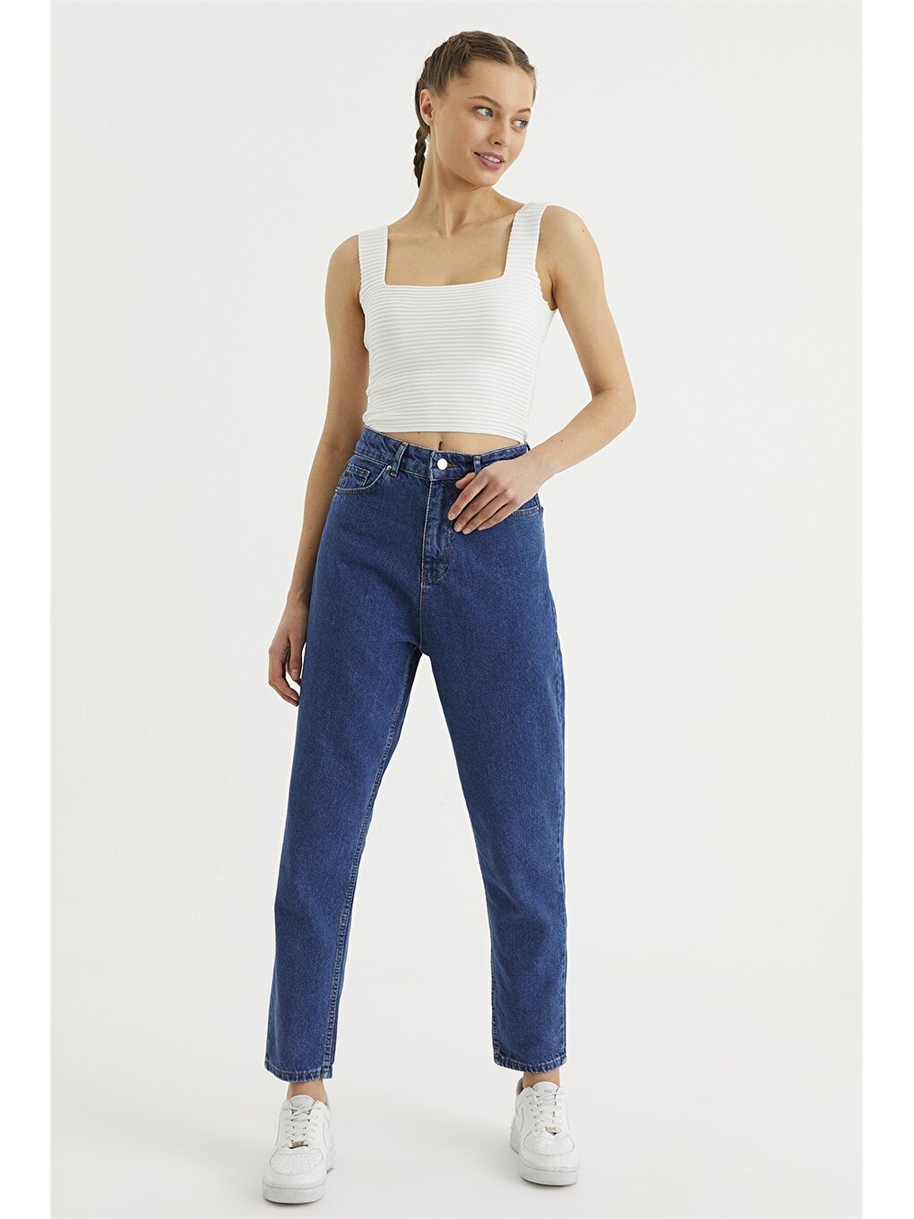 Mavi Kadın Mom Fit Düz Jean Pantolon