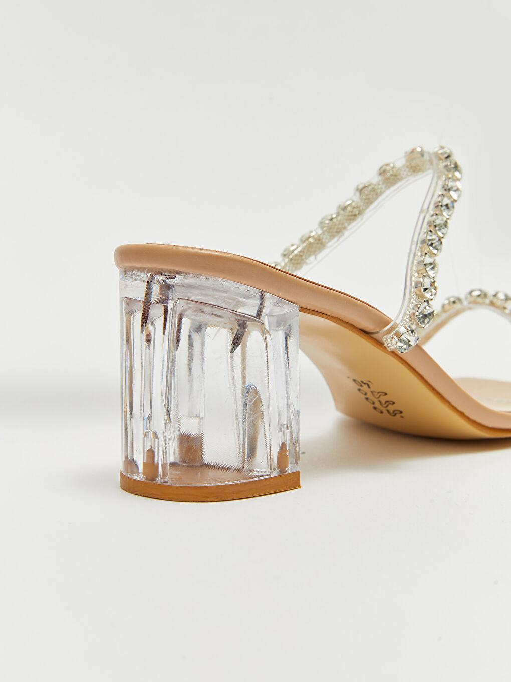 Bej Şeffaf Bantlı Taş Detaylı Kadın Topuklu Terlik-4