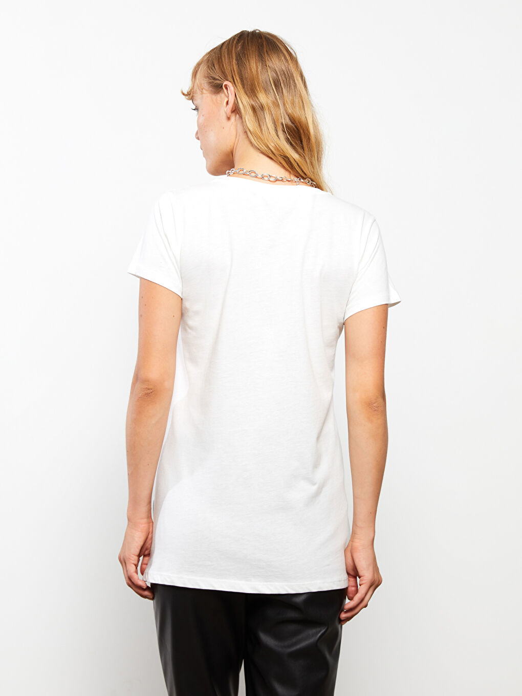 Ekru Bisiklet Yaka Desenli Kısa Kollu Pamuklu Kadın Tişört-4