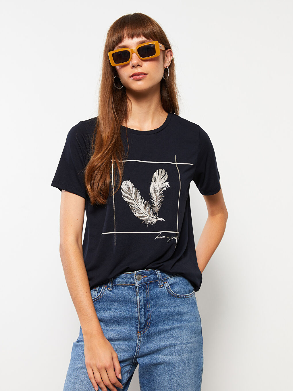 Lacivert Bisiklet Yaka Baskılı Kısa Kollu Kadın Tişört-1