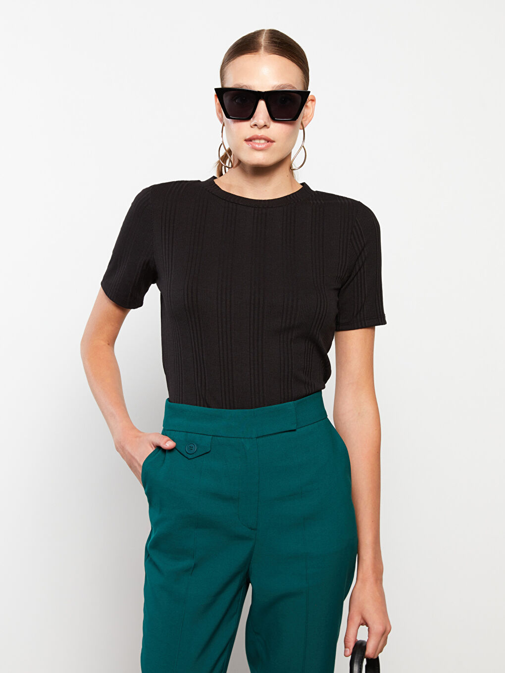 LCWAIKIKI Classic Crew Neck Plain Short Sleeve Women's T-Shirt -S2O216Z8-CVL