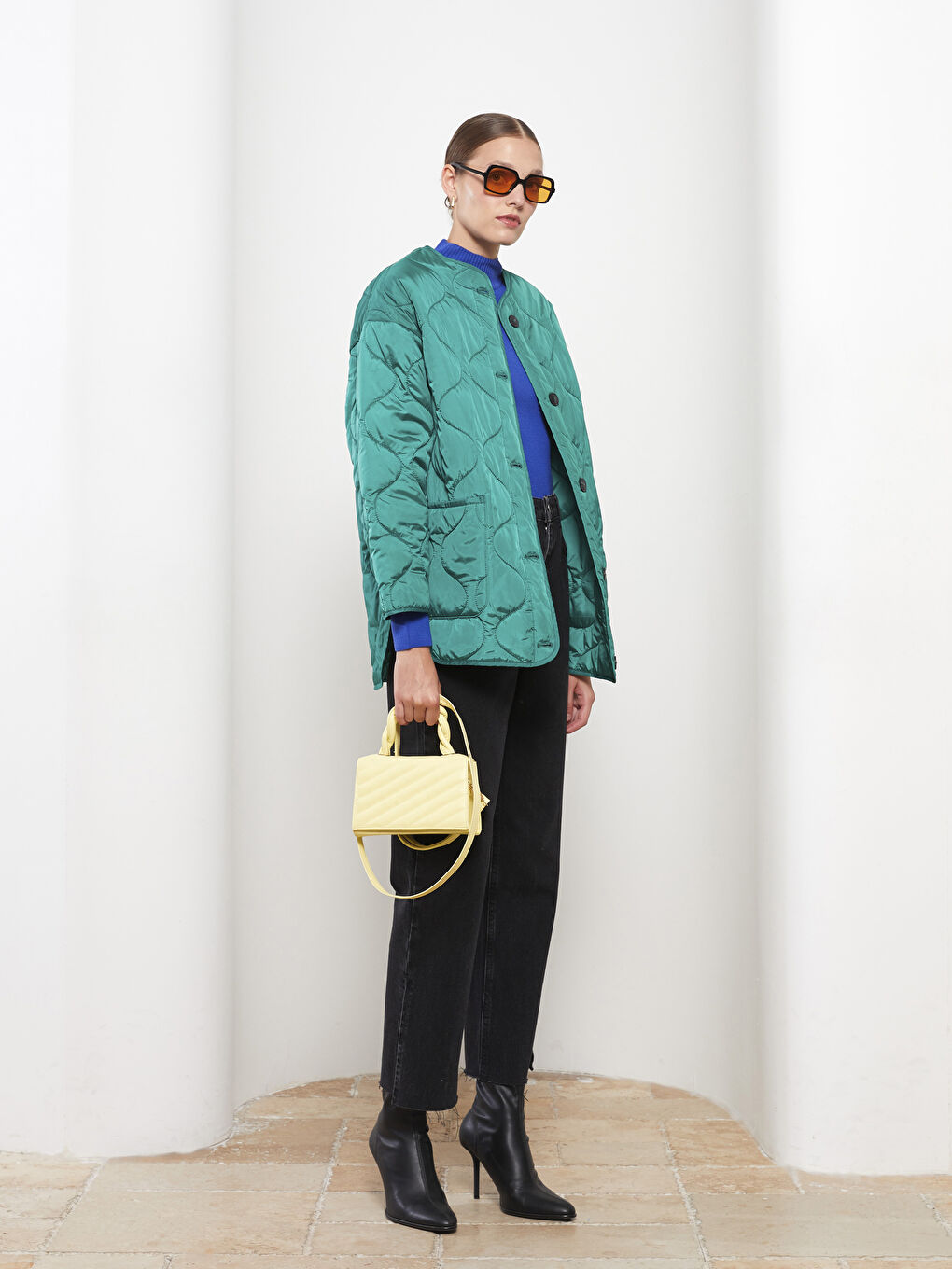 Sarı Deri Görünümlü Kapitoneli Kadın Çapraz Çanta-1