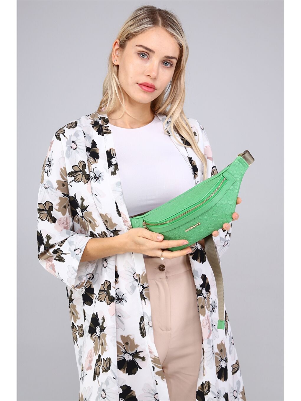 Yeşil Desenli Kadın Bel Çantası-2